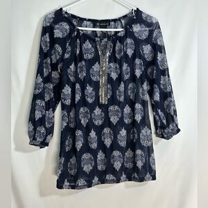 International concepts  woman blouse size small